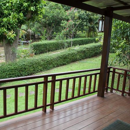 บ้านธานี Choeng Mon Exteriér fotografie