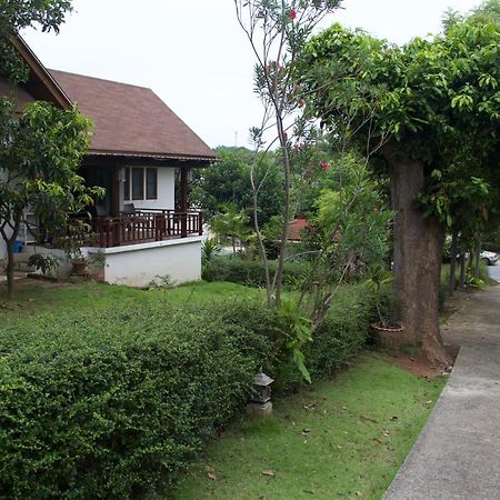 บ้านธานี Choeng Mon Exteriér fotografie
