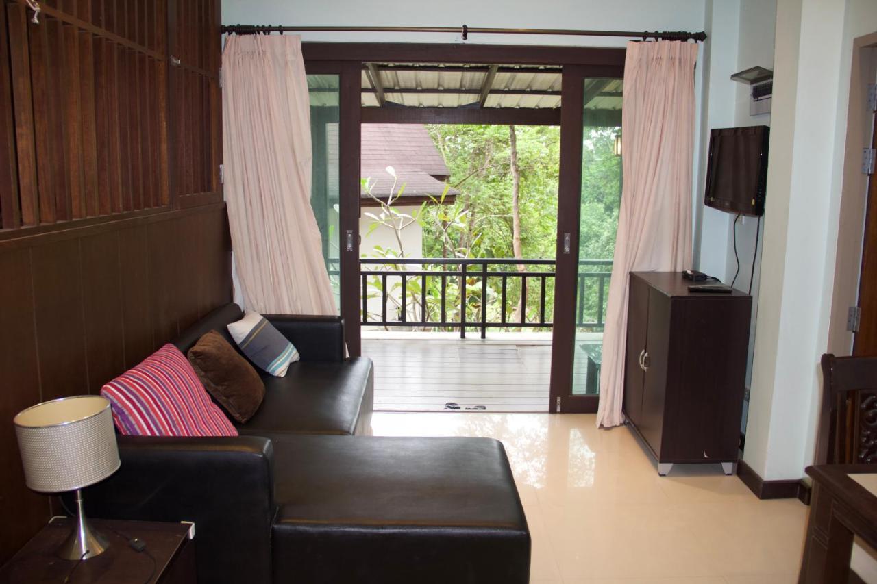 บ้านธานี Choeng Mon Exteriér fotografie